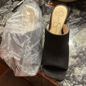 Jessica Simpson Black Open-Toe Mules